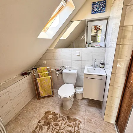 Hegyi Am Berg Apartamento *